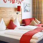 מלון Hotel Oberstdorf