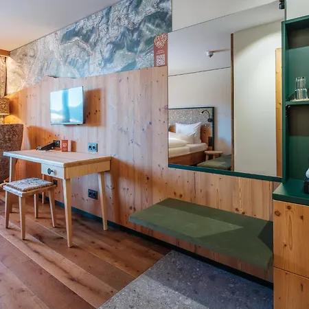 Hotel Oberstdorf Отель 4*
