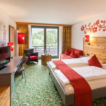 فندق هوتل أوبرستدورف 4*