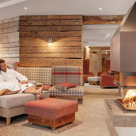 Hotel Oberstdorf Отель 4*