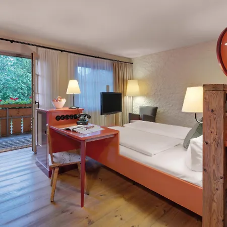 Отель Hotel Oberstdorf Оберстдорф